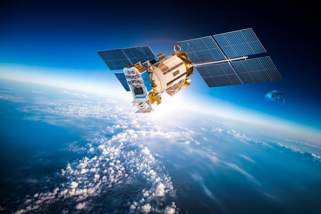 Google pregătește primul prototip în vederea mutării centrelor de date în spațiul cosmic. Elon Musk spune că aproape toată puterea de calcul va ajunge în afara atmosferei terestre 1